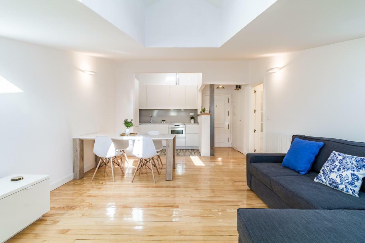 Puerta Del Sol VI Appartement Madrid Buitenkant foto