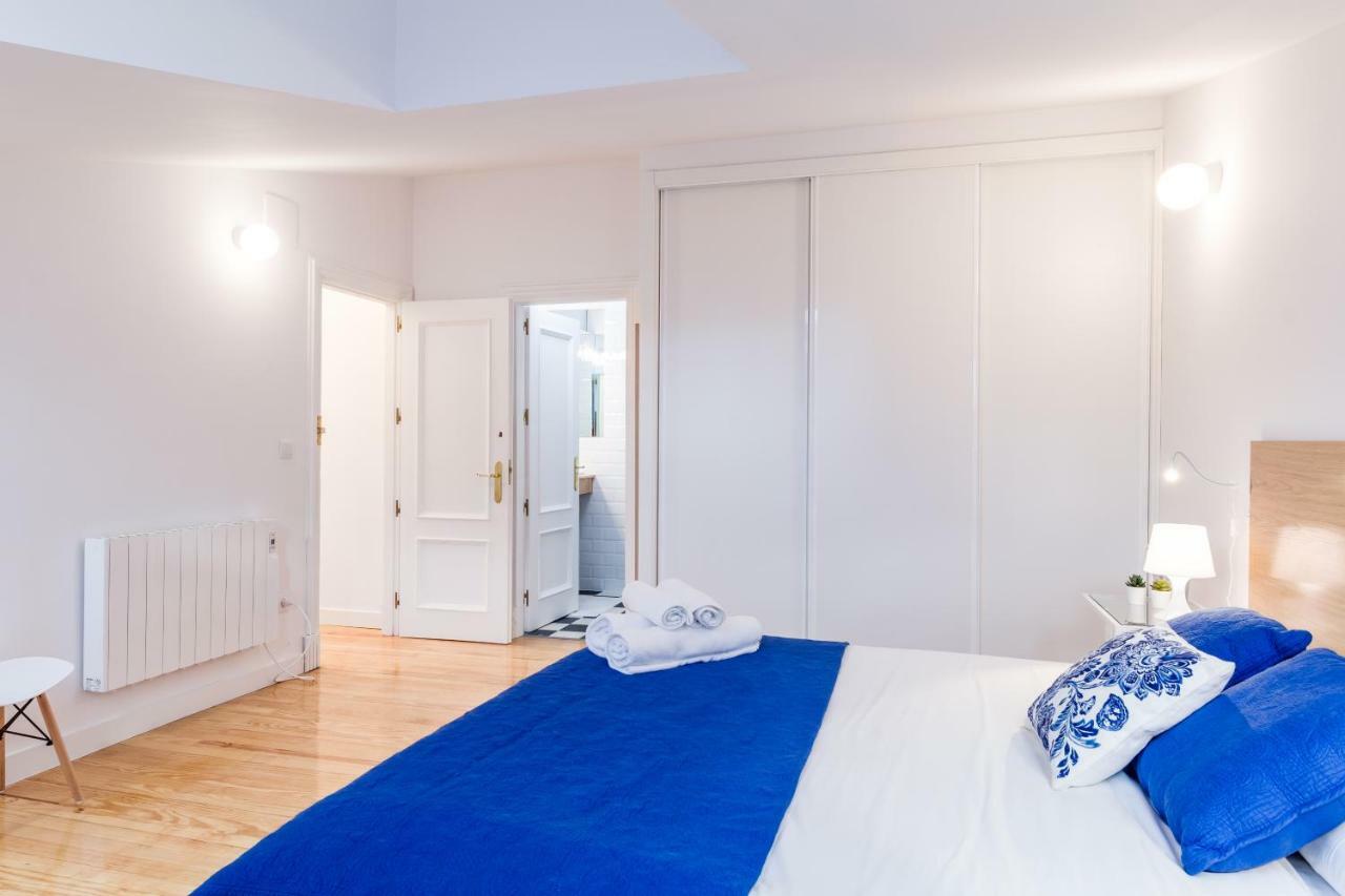 Puerta Del Sol VI Appartement Madrid Buitenkant foto
