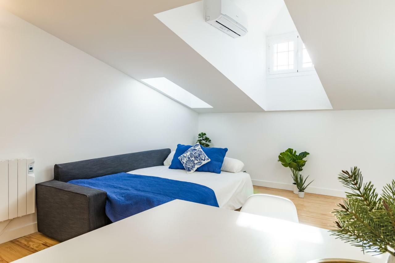 Puerta Del Sol VI Appartement Madrid Buitenkant foto
