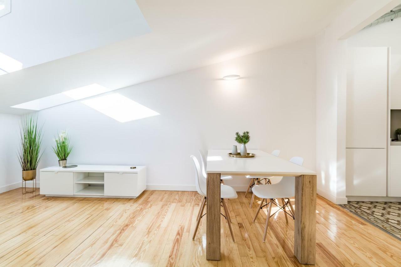 Puerta Del Sol VI Appartement Madrid Buitenkant foto