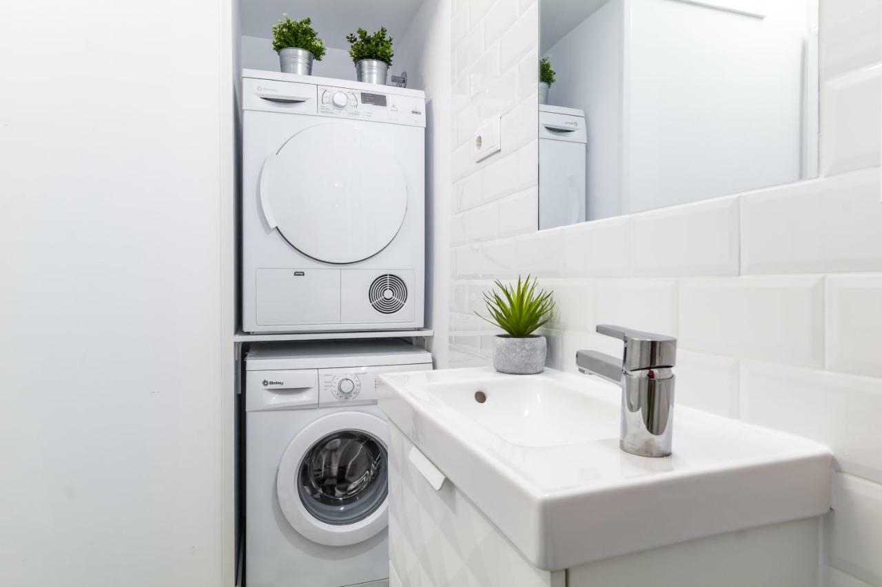 Puerta Del Sol VI Appartement Madrid Buitenkant foto